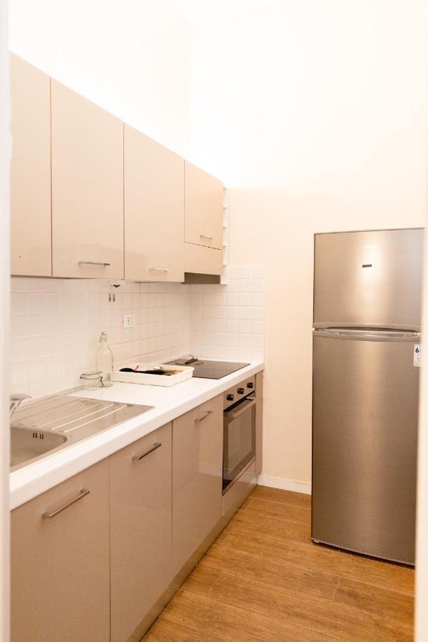 פירנצה Comfy Apartment Near Fortezza Da Basso מראה חיצוני תמונה